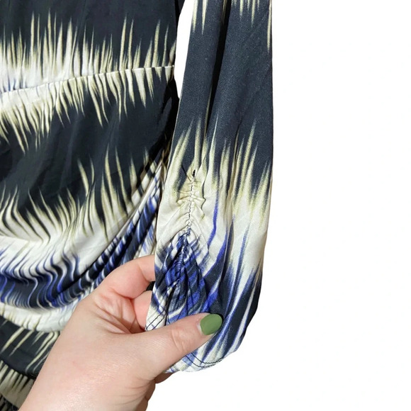 NWT GUESS 3/4 Sleeve Joise Rutched Mini Dress Jet Black Multi Size Medium - Picture 8 of 12